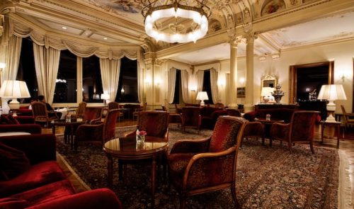 velvet lounge